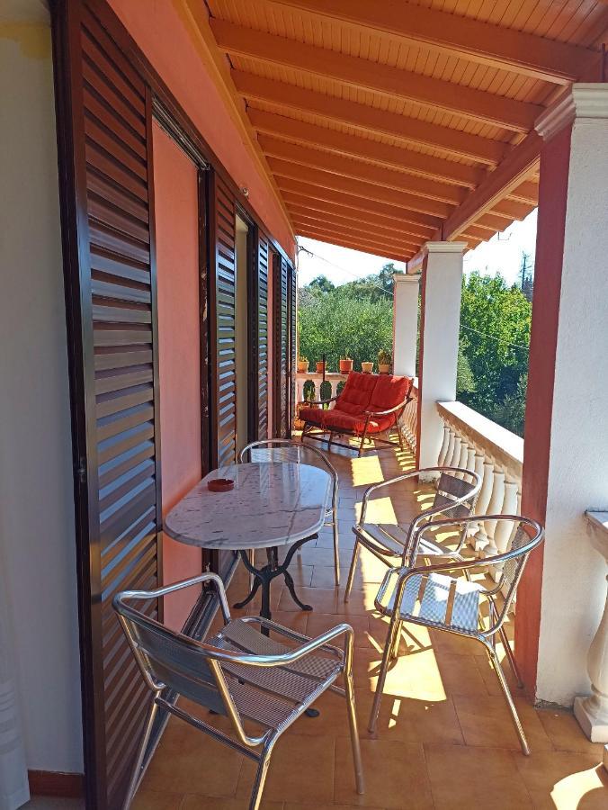 Iren Holiday Apartment Ypsos Exterior photo